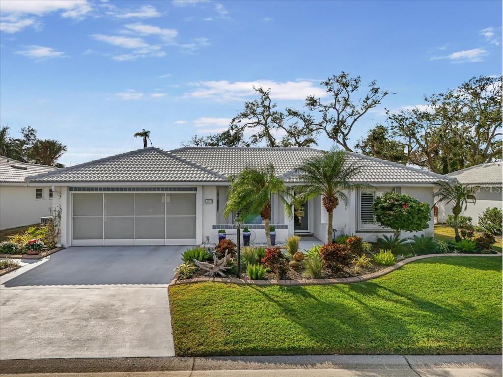 3997 Lakewood Avenue Bradenton FL 34208 - BRADEN RIVER A4633648 image1