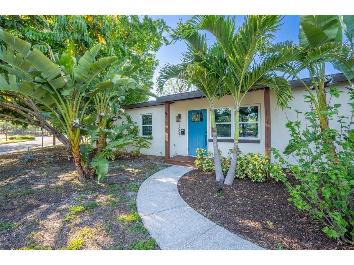 3997 Marlin Drive SE Saint Petersburg FL 33705 TB8496364 image1