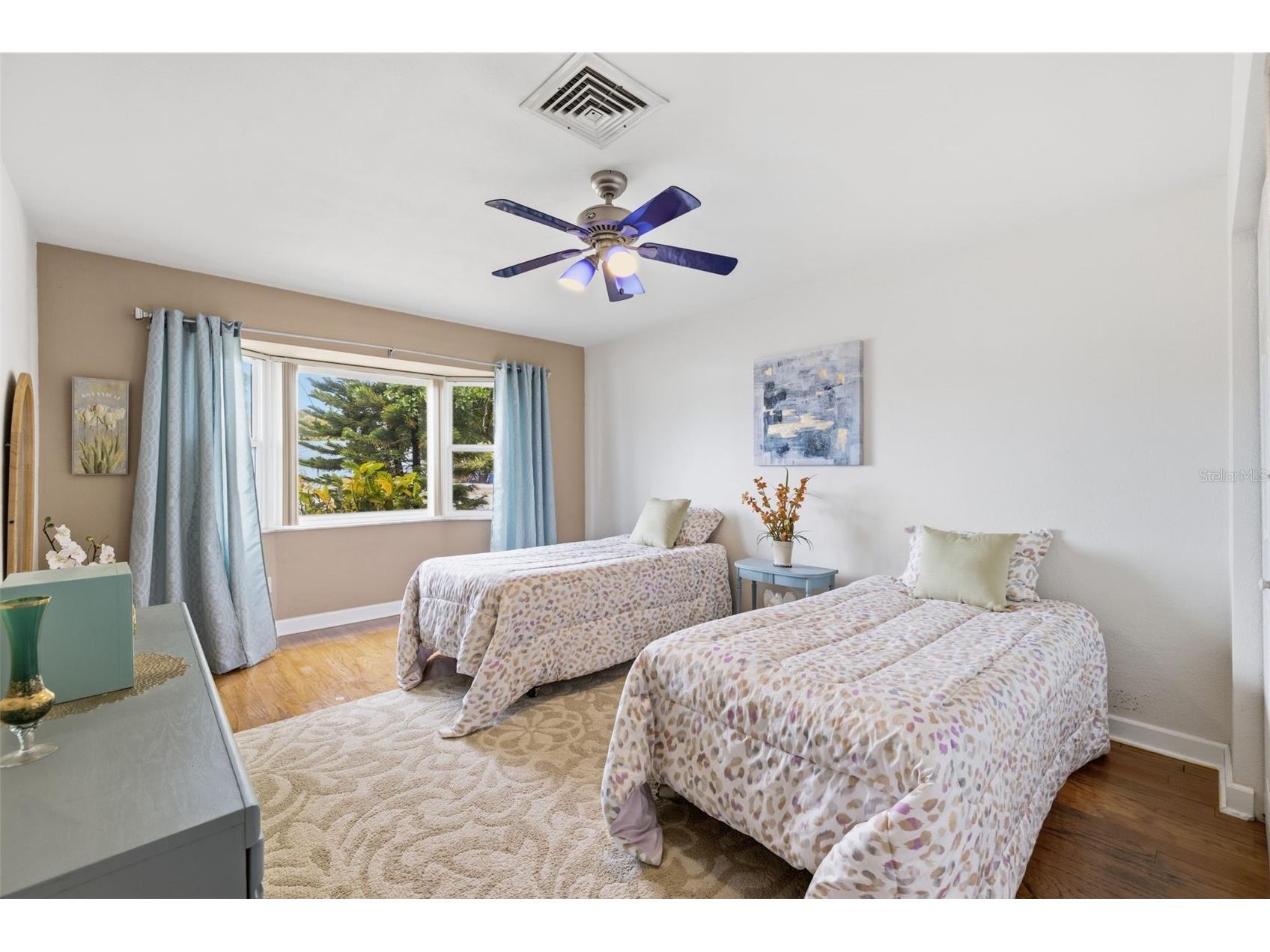 3998 22nd Avenue N Saint Petersburg FL 33713 TB8481200 image23