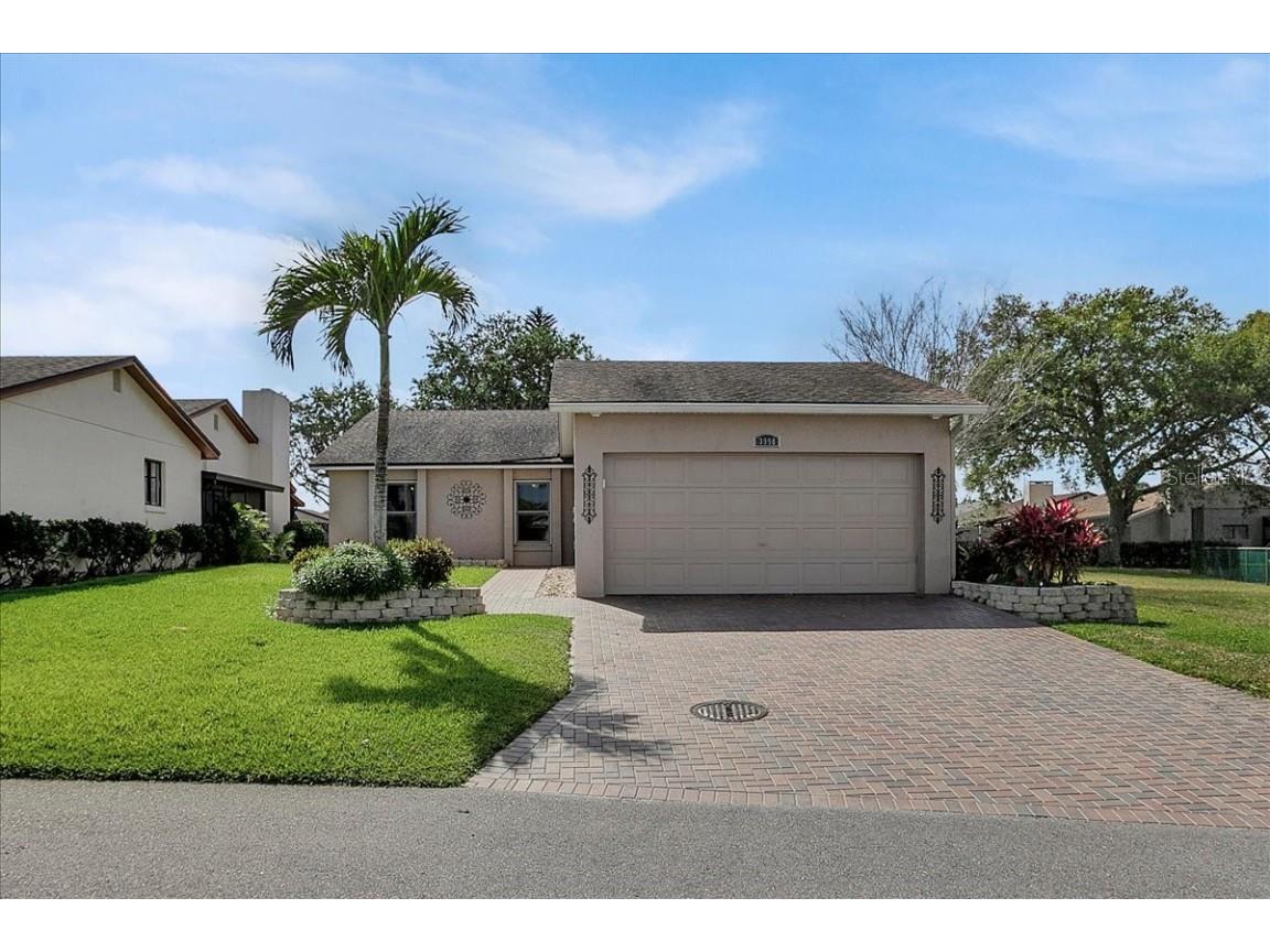 3998 Cypress Landing S Winter Haven FL 33884 - LAKE DEXTER O6093069 image1