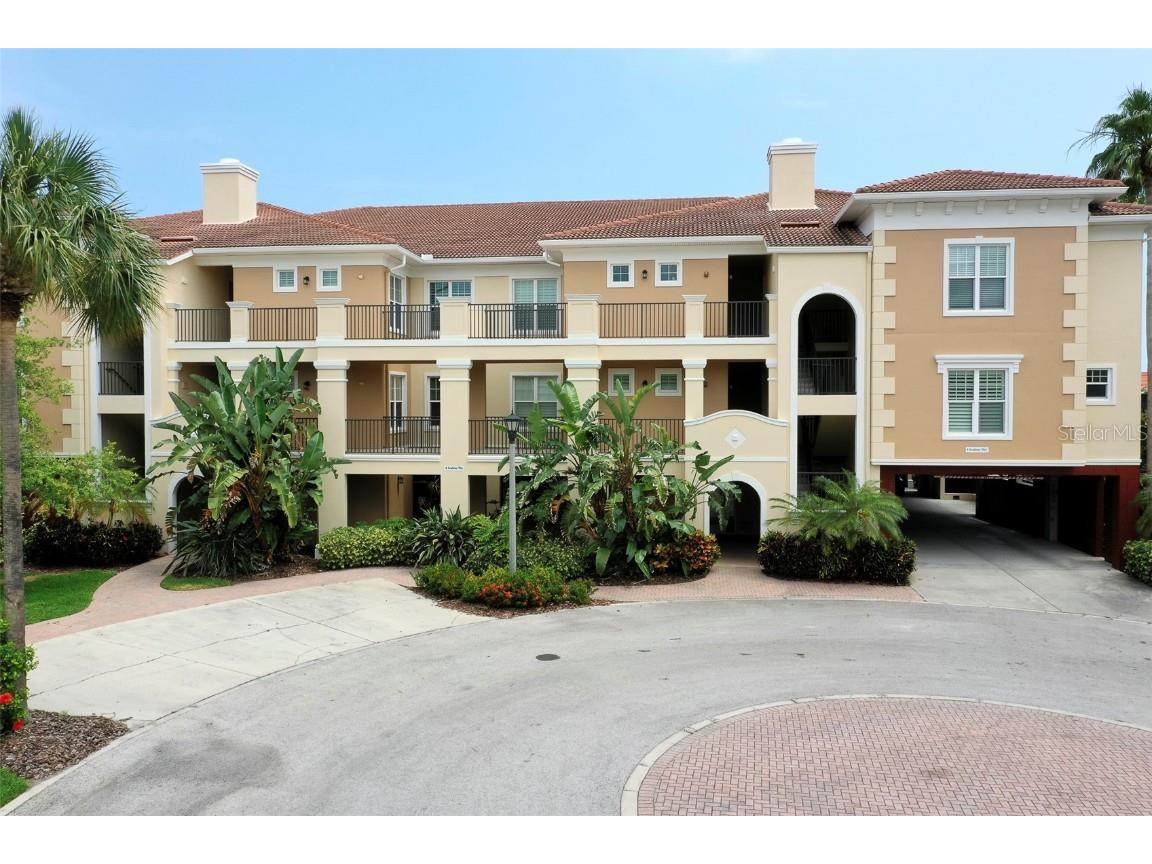 4 Academy Way S #32A Saint Petersburg FL 33711 T3528277 image1