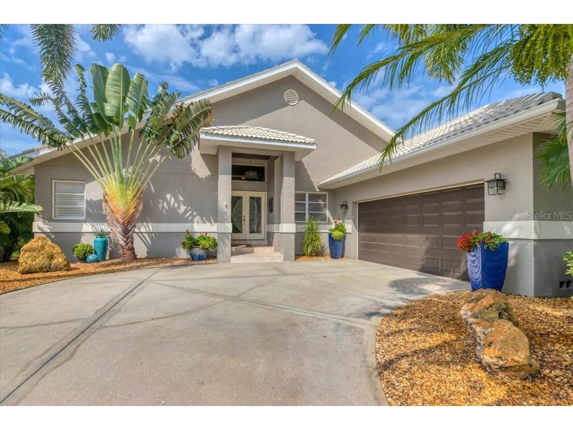 4 Arlington Drive Placida FL 33946 - AMBERJACK CANAL D6126268 image1