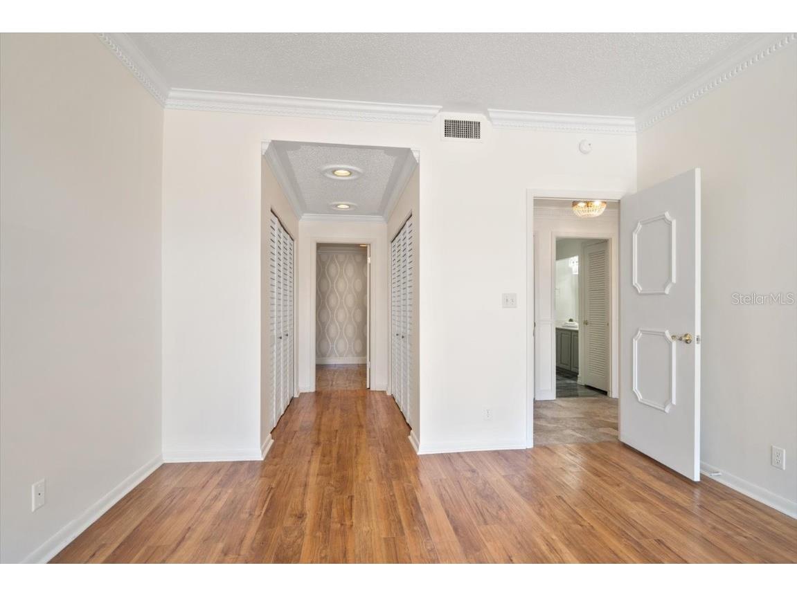 4 Belleview Boulevard #106 Belleair FL 33756 TB8446965 image28