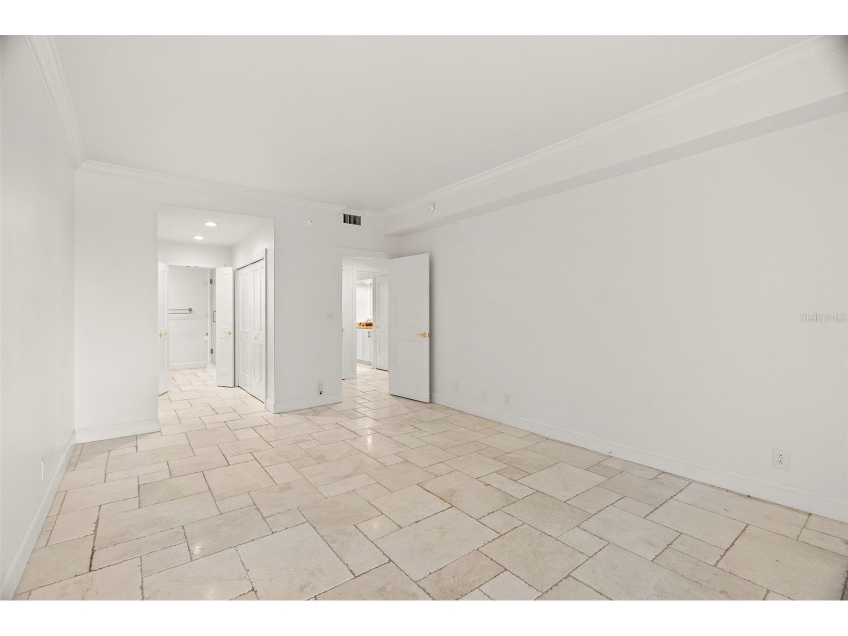 4 Belleview Boulevard #108 Belleair FL 33756 TB8484003 image14