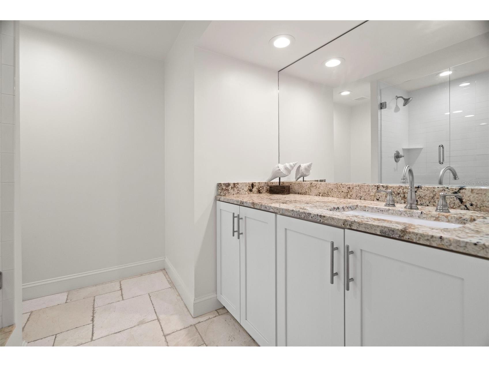 4 Belleview Boulevard #108 Belleair FL 33756 TB8484003 image23