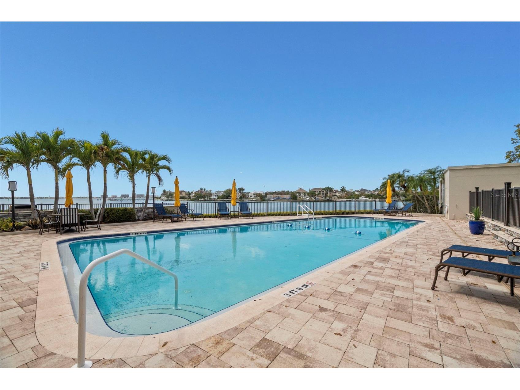 4 Belleview Boulevard #108 Belleair FL 33756 TB8484003 image38