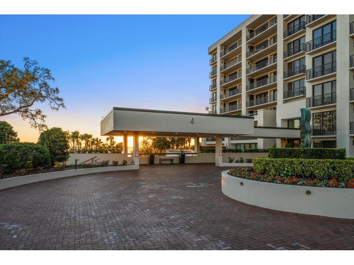 4 Belleview Boulevard #606 Belleair FL 33756 TB8324094 image1