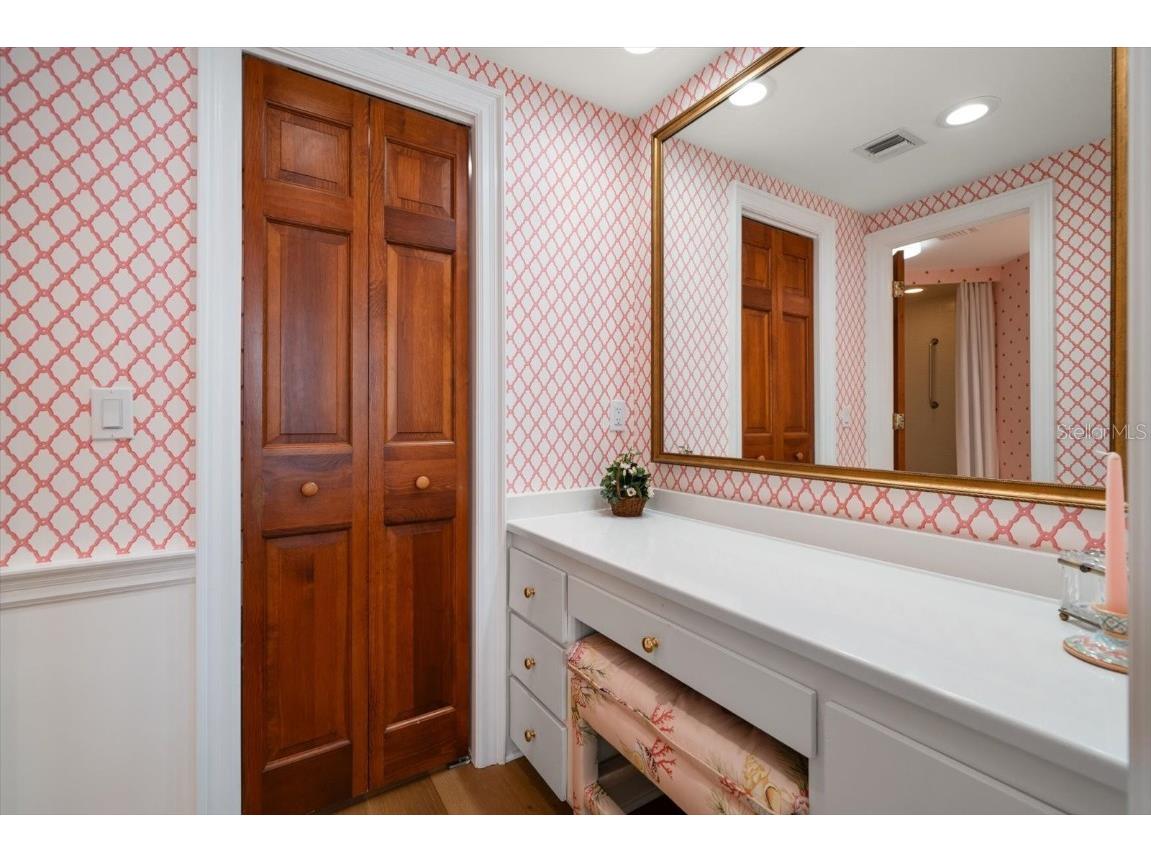 4 Belleview Boulevard #802 Belleair FL 33756 TB8381621 image26