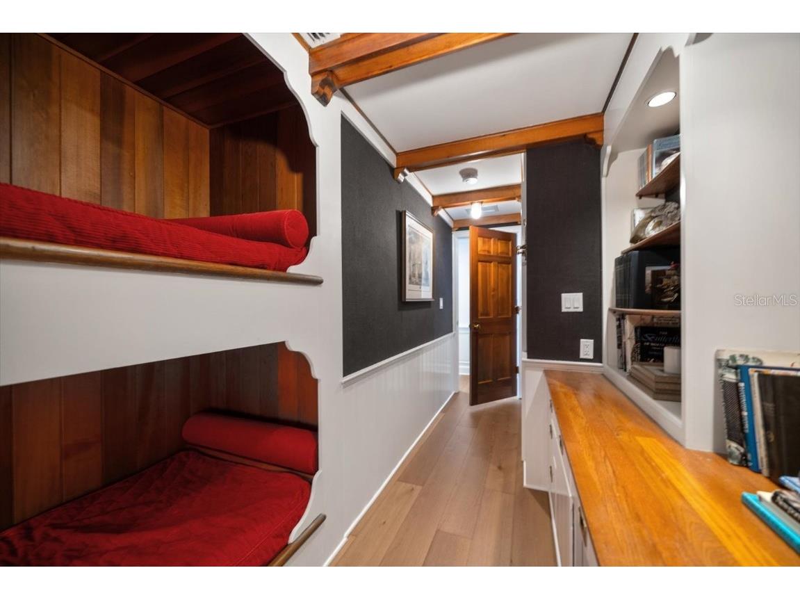 4 Belleview Boulevard #802 Belleair FL 33756 TB8381621 image48