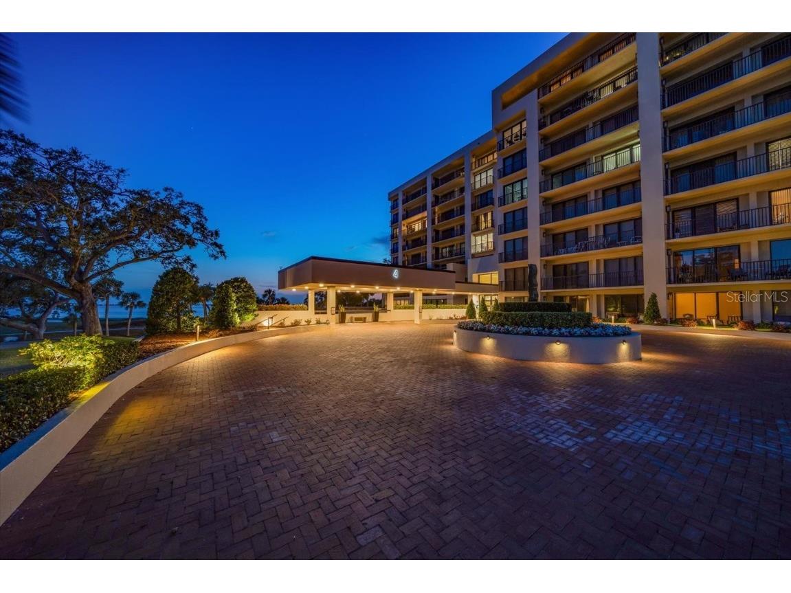 4 Belleview Boulevard #802 Belleair FL 33756 TB8381621 image61