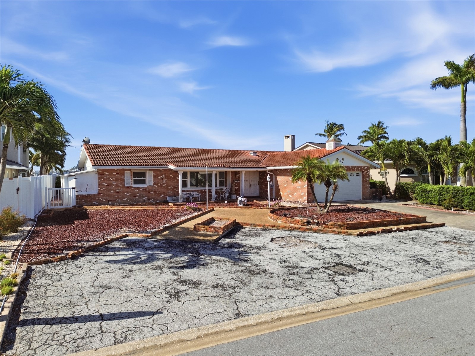 4 Bellevue Drive Treasure Island FL 33706 - DEVIL'S ELBOW TB8496232 image2