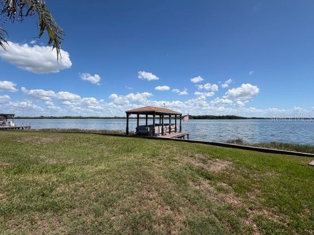 4 Big Tree Drive Fruitland Park FL 34731 - LAKE GRIFFIN O6397947 image1