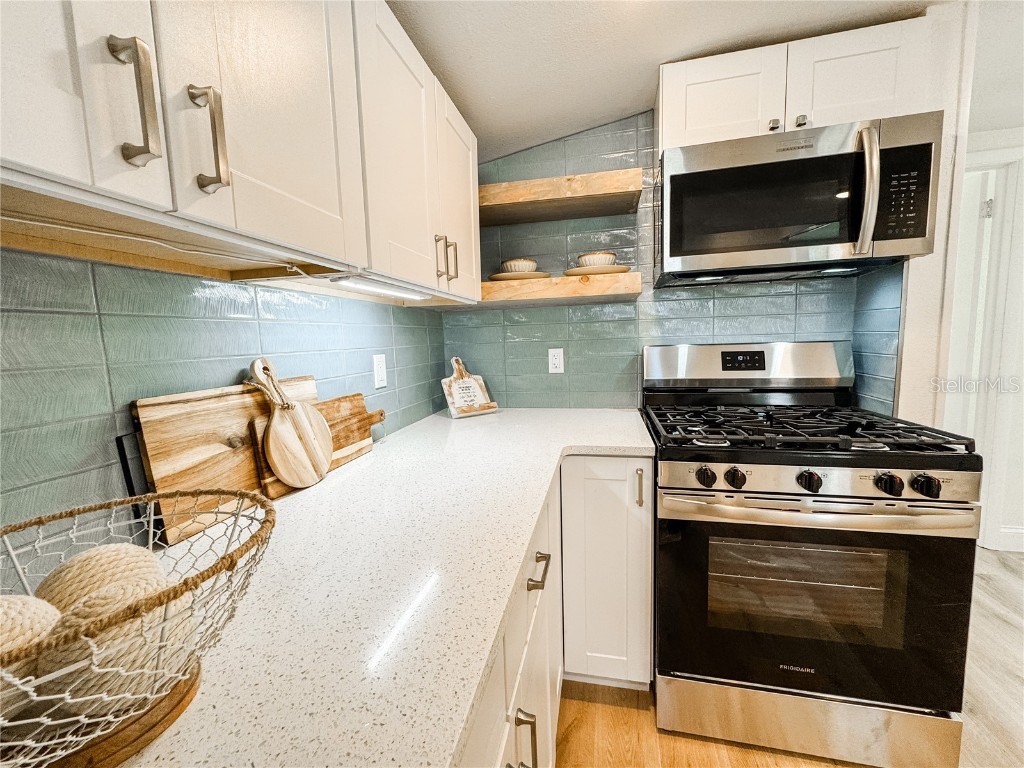 4 Braden Castle Drive Bradenton FL 34208 A4643710 image11