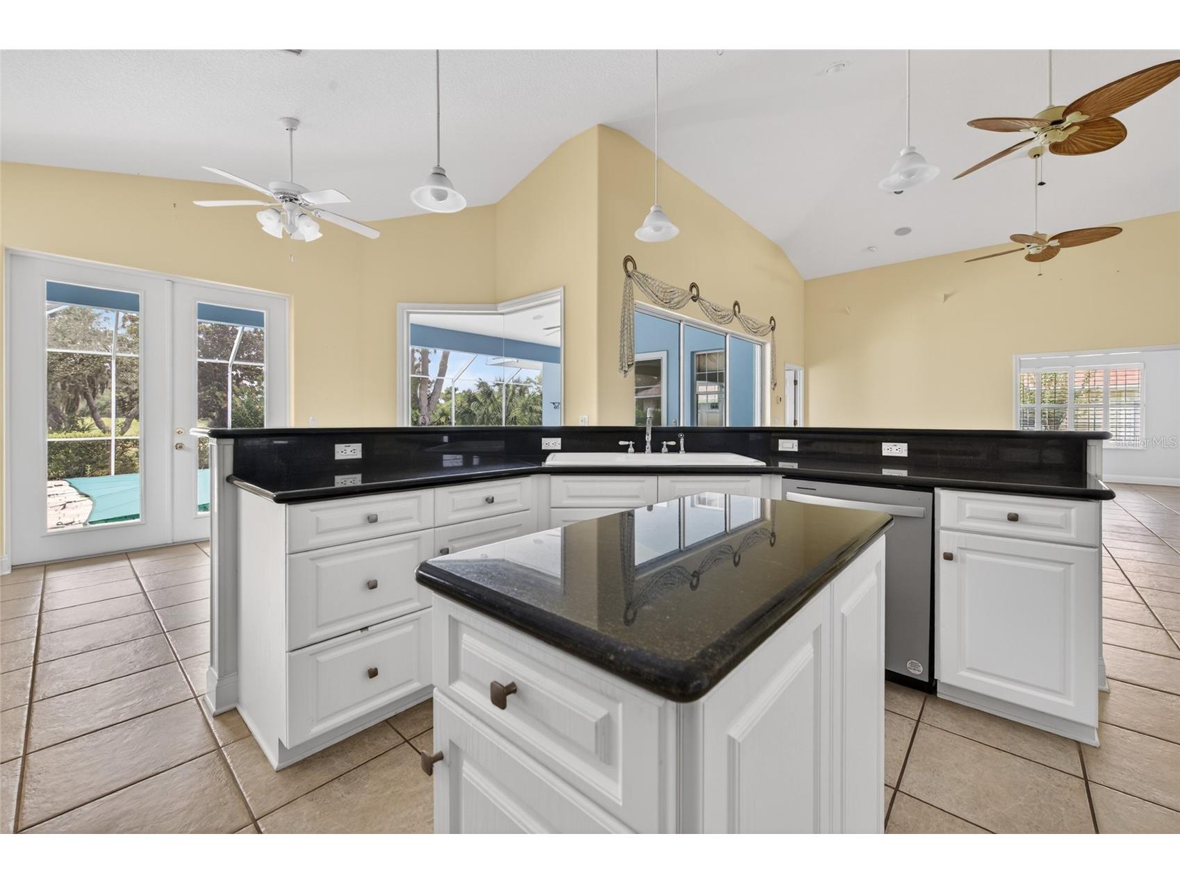 4 Chinier Street Palm Coast FL 32137 V4949363 image10