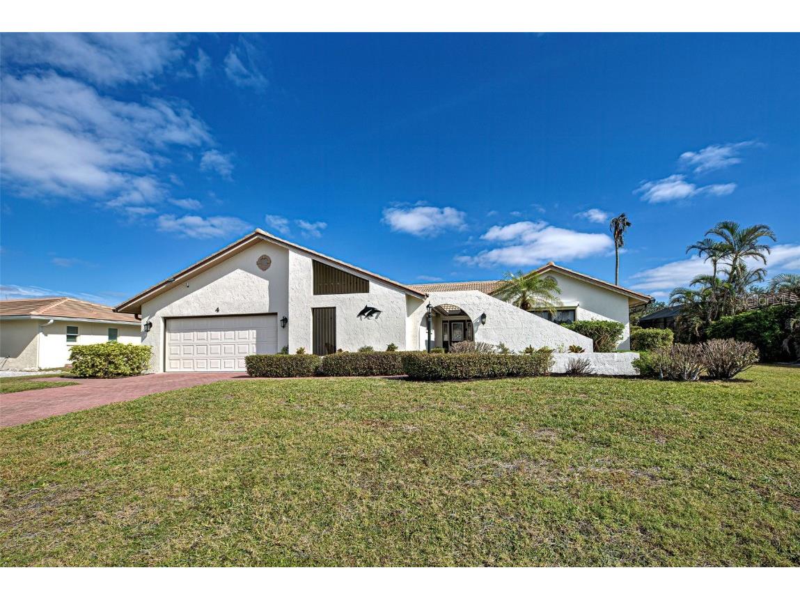 4 Dover Drive Englewood FL 34223 N6136197 image1