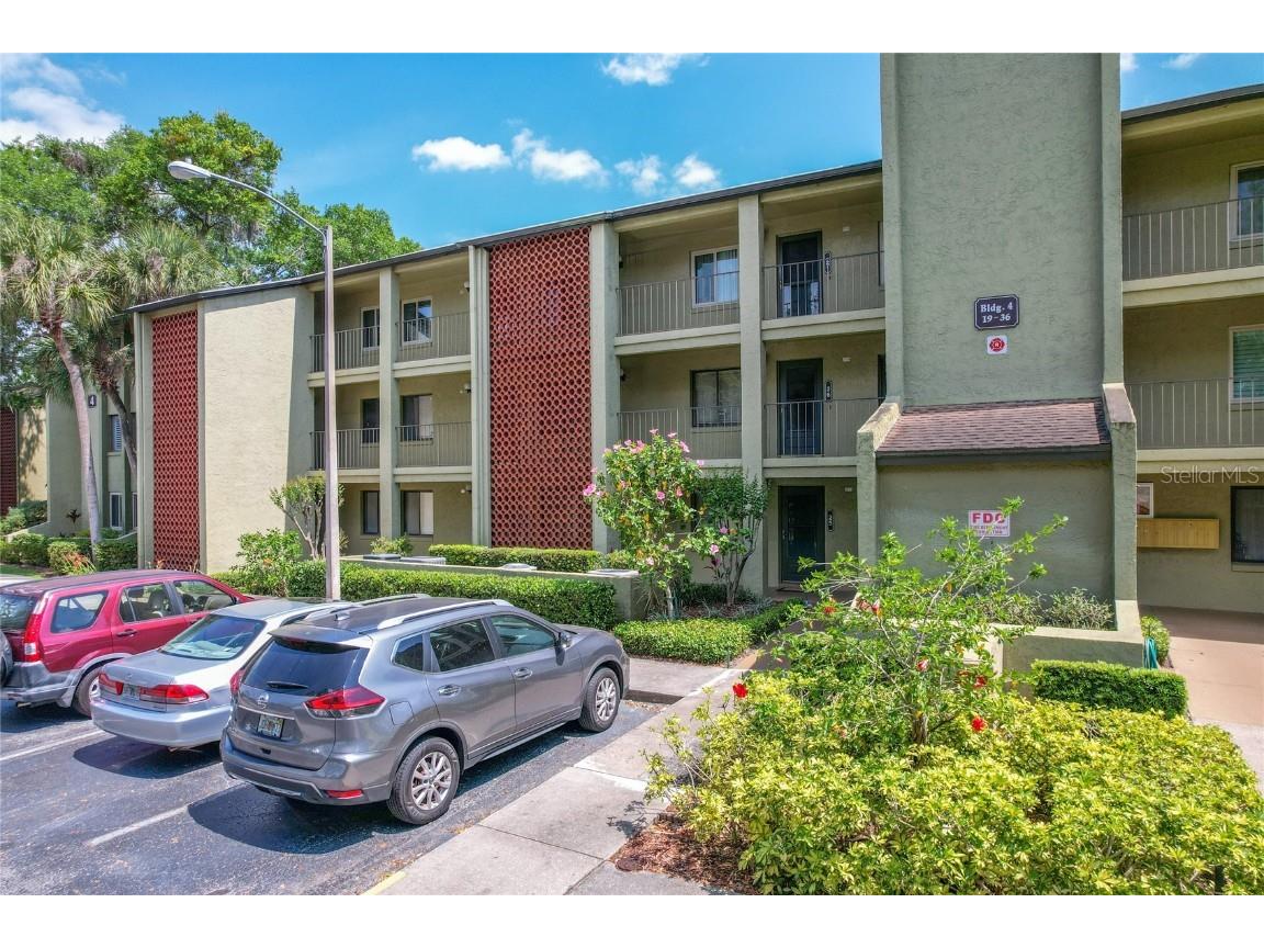 4 Escondido Circle #22 Altamonte Springs FL 32701 O6098951 image1