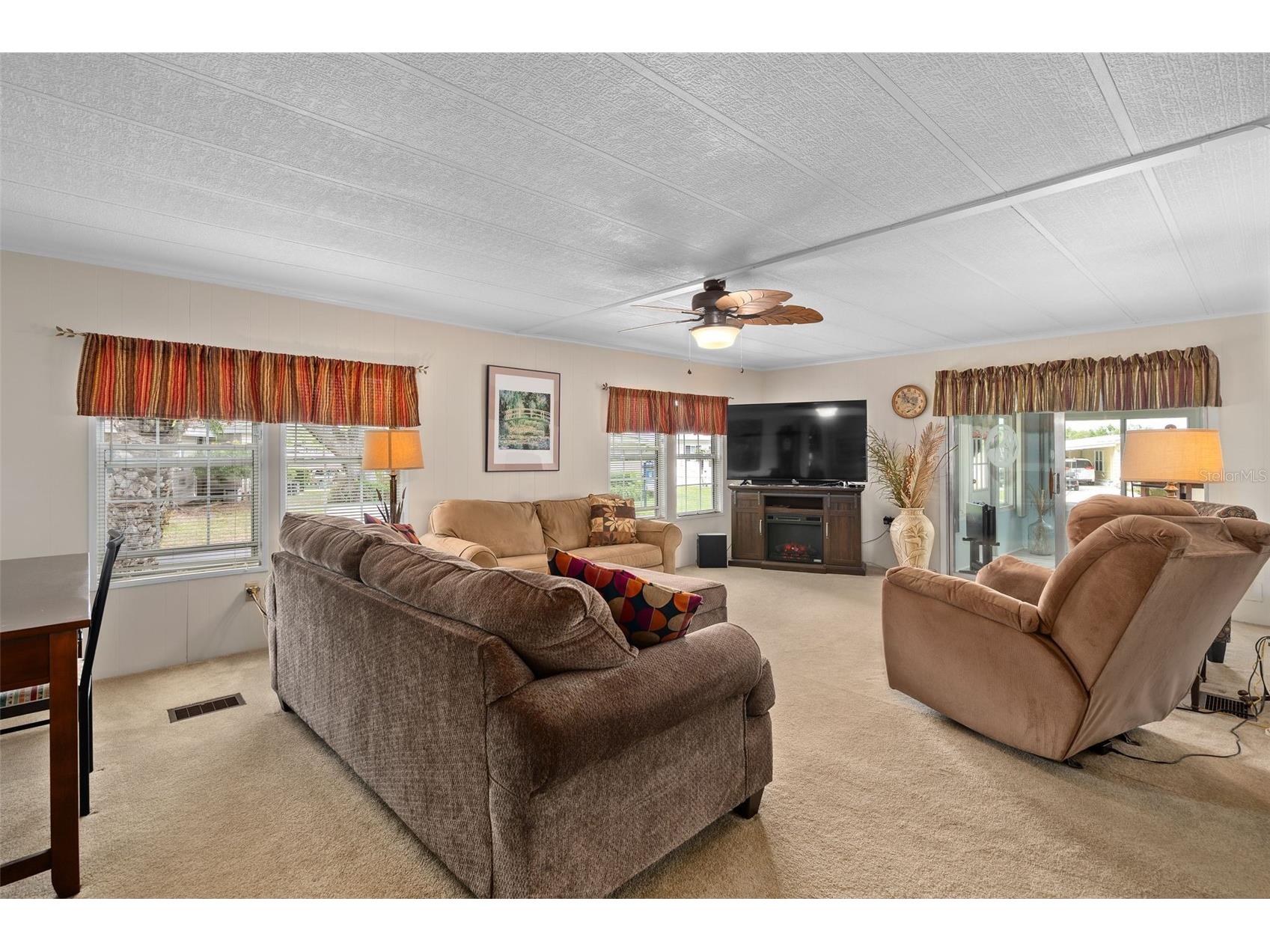 4 Gallinule Court Fruitland Park FL 34731 - LAKE GRIFFIN O6401630 image13