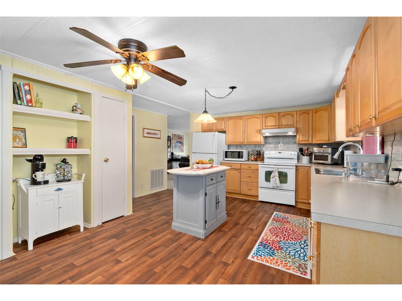4 Gallinule Court Fruitland Park FL 34731 - LAKE GRIFFIN O6401630 image17