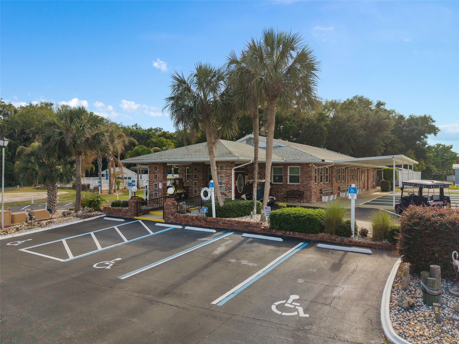 4 Gallinule Court Fruitland Park FL 34731 - LAKE GRIFFIN O6401630 image44