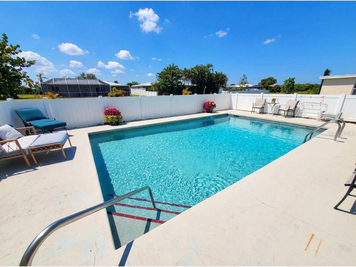 4 Golfview Road Rotonda West FL 33947 O6375854 image2