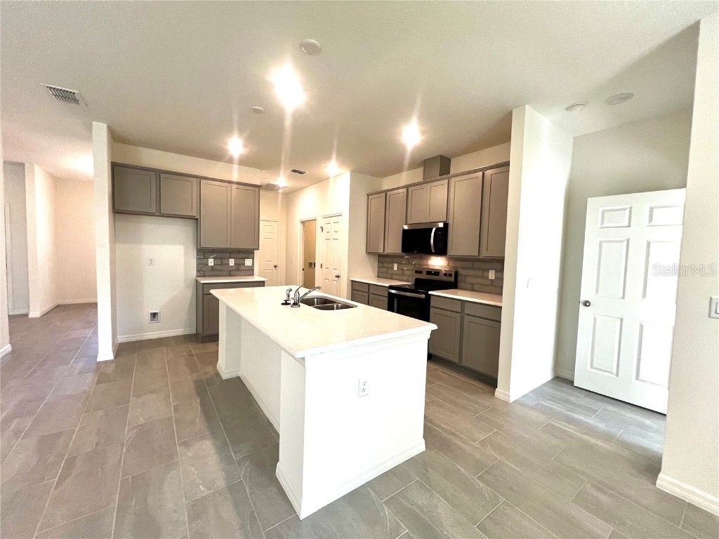 4 Lynbrook Drive Palm Coast FL 32137 C7516249 image7