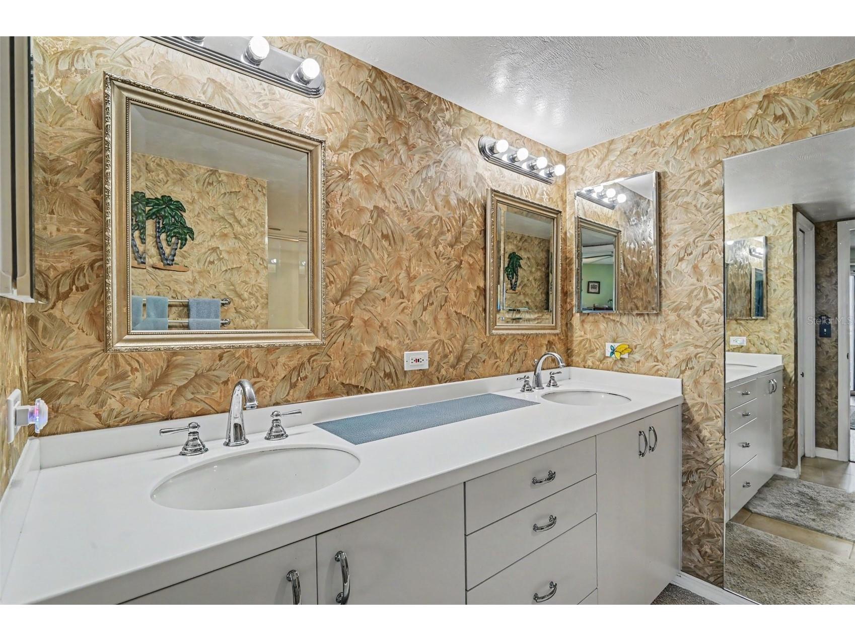 4 Oceans West Blvd #606D Daytona Beach Shores FL 32118 O6421154 image20