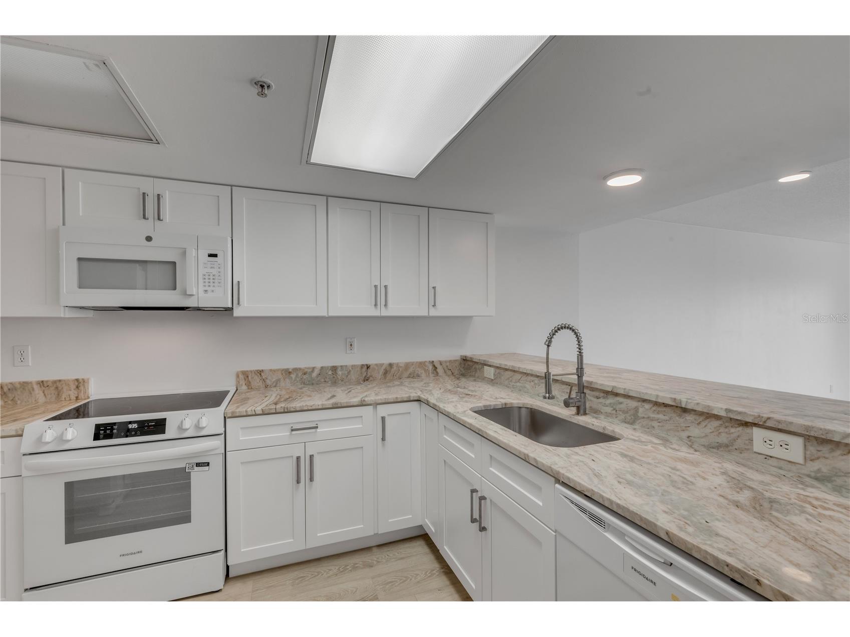 4 Oceans West Boulevard #402A Daytona Beach FL 32118 NS1087869 image18