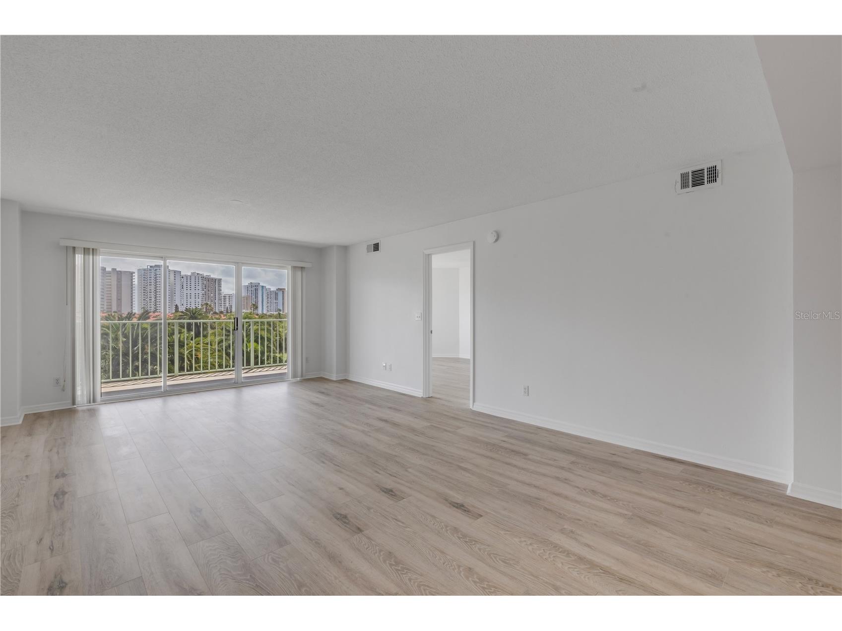 4 Oceans West Boulevard #402A Daytona Beach FL 32118 NS1087869 image25