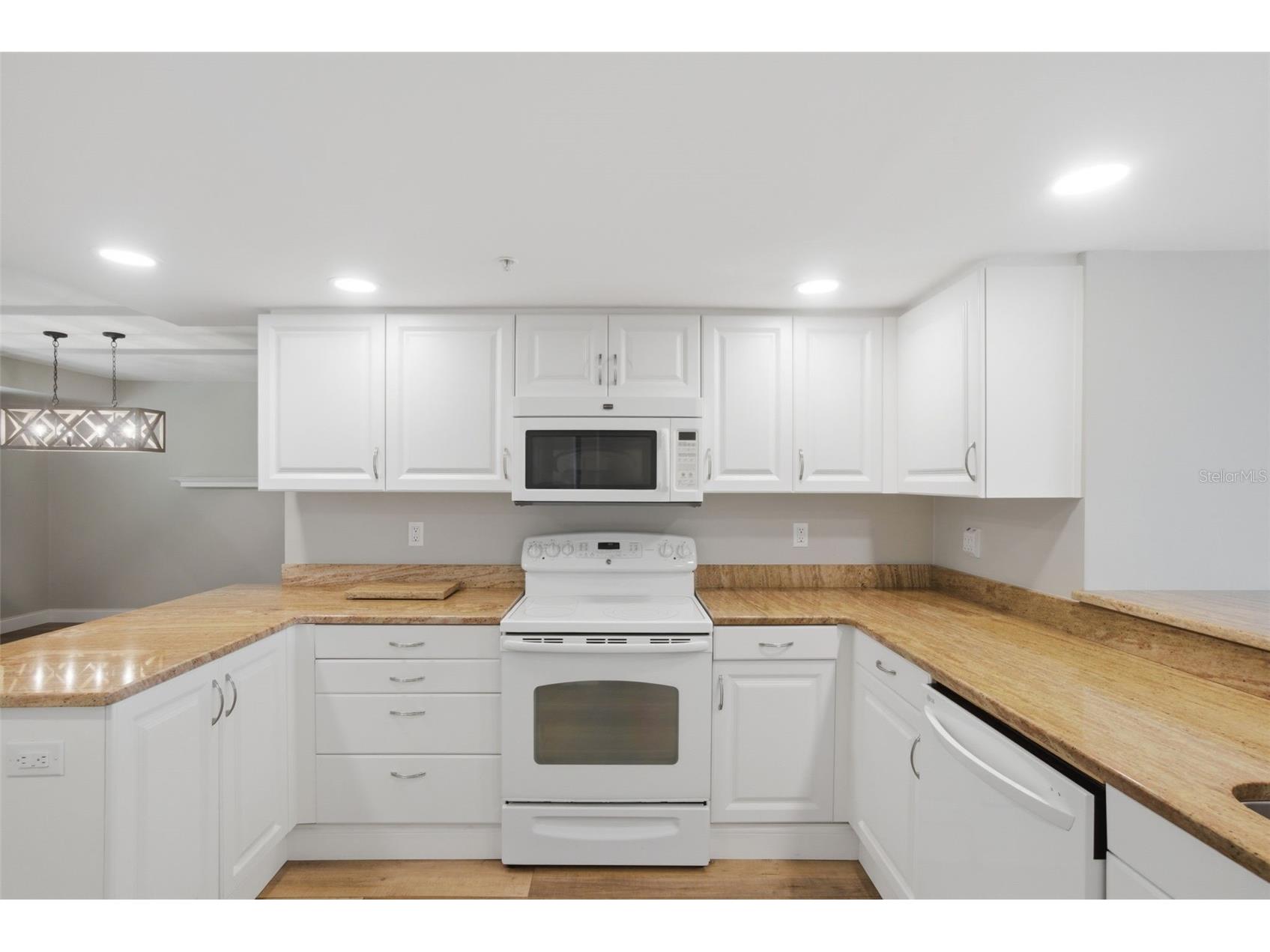 4 Oceans West Boulevard #701C Daytona Beach Shores FL 32118 V4948834 image12