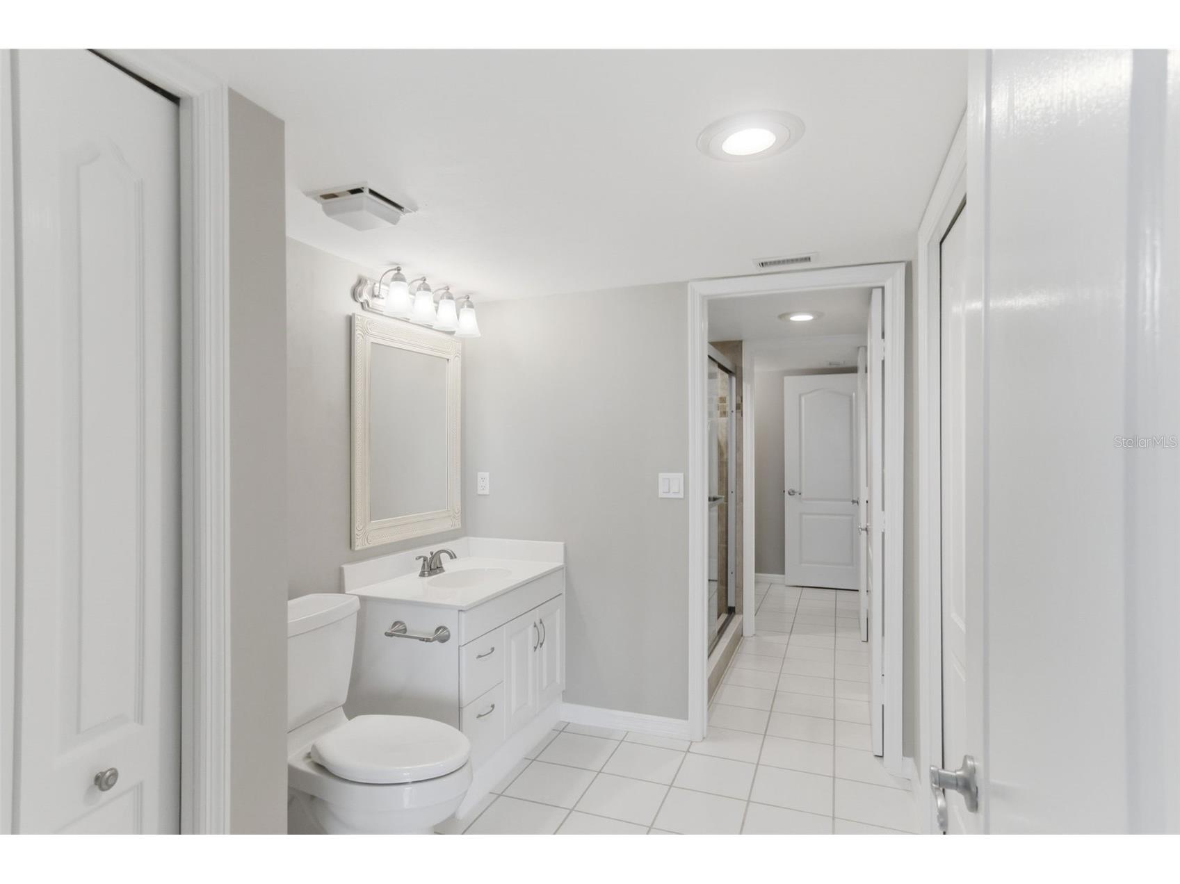 4 Oceans West Boulevard #701C Daytona Beach Shores FL 32118 V4948834 image18