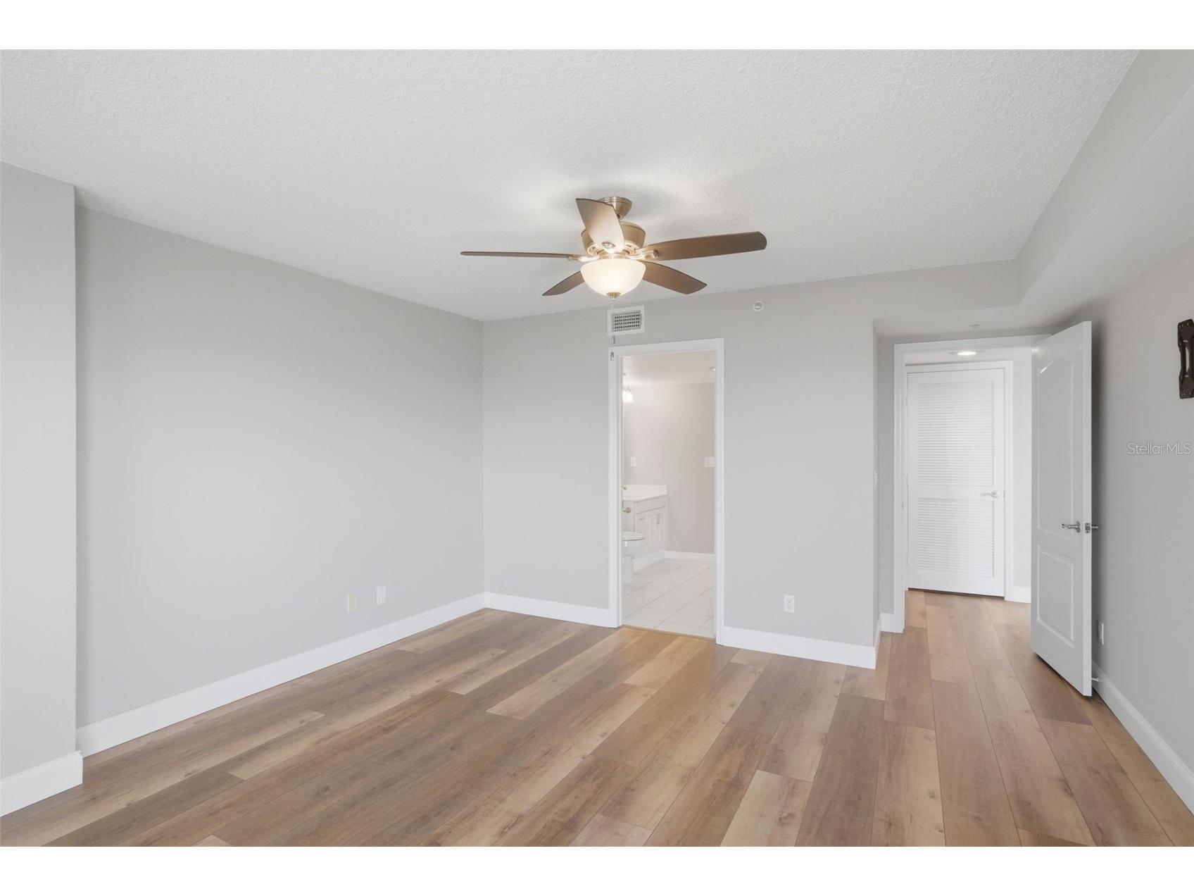 4 Oceans West Boulevard #701C Daytona Beach Shores FL 32118 V4948834 image20