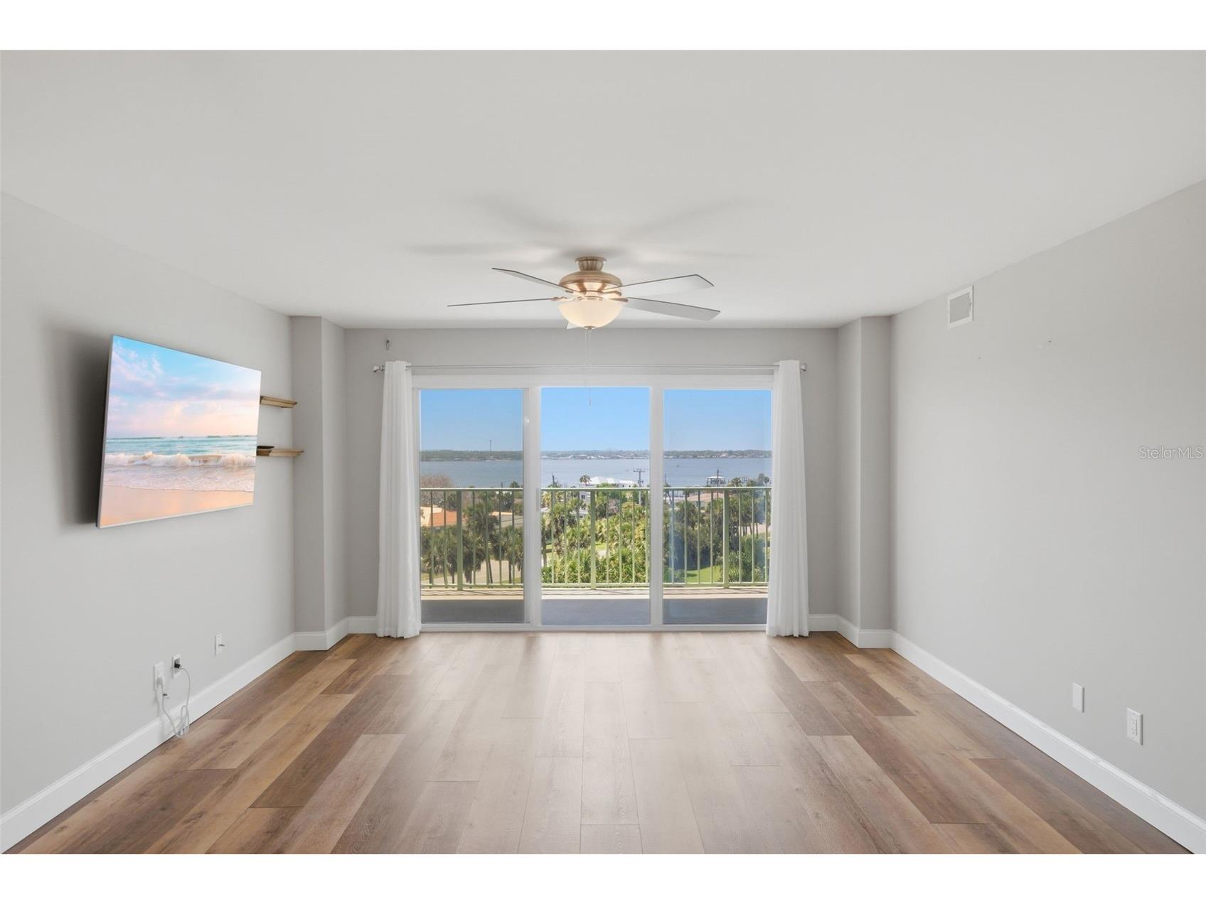 4 Oceans West Boulevard #701C Daytona Beach Shores FL 32118 V4948834 image4