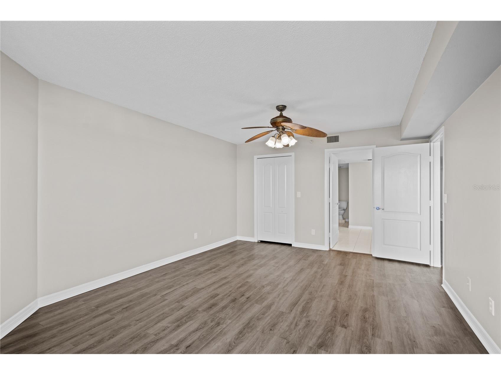 4 Oceans West Boulevard #703B Daytona Beach FL 32118 FC313506 image44