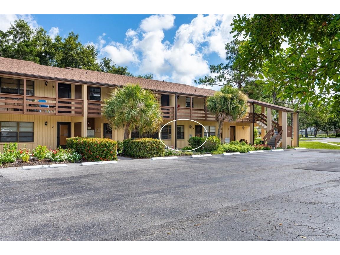 4 Quails Run Boulevard #5 Englewood FL 34223 N6140673 image1