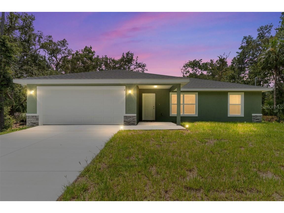 4 Sequoia Drive Court Ocklawaha FL 32179 OM706670 image1