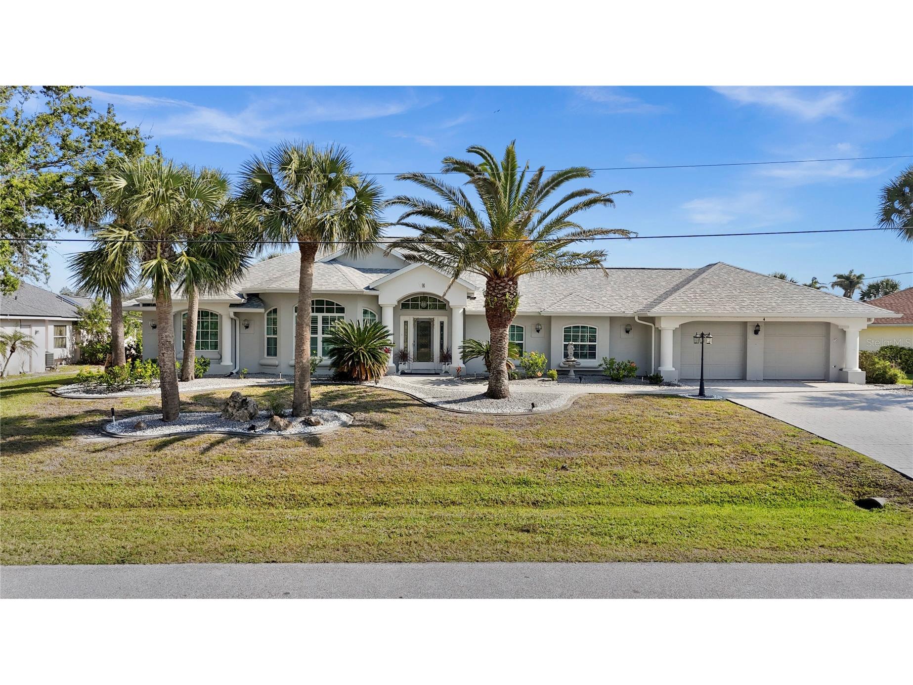 4 Sportsman Lane Rotonda West FL 33947 D6145378 image1