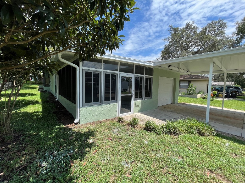 4 Sun Air Boulevard W Haines City FL 33844 L4937312 image1