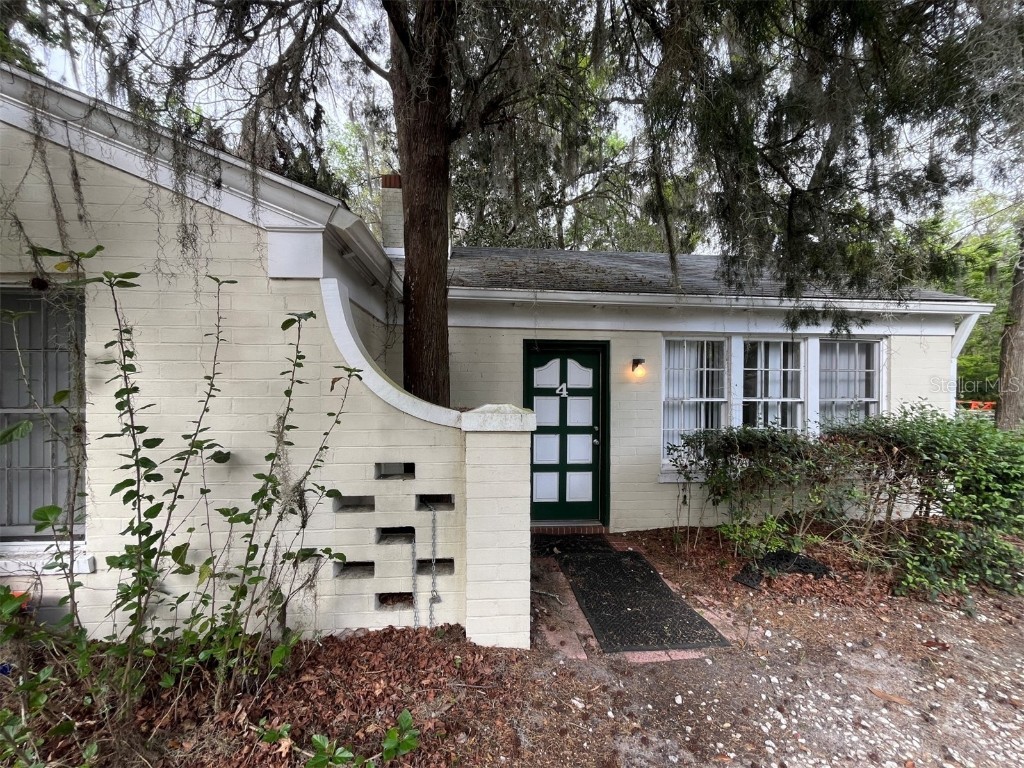 4 SW 23rd Street Gainesville FL 32607 R4909047 image1