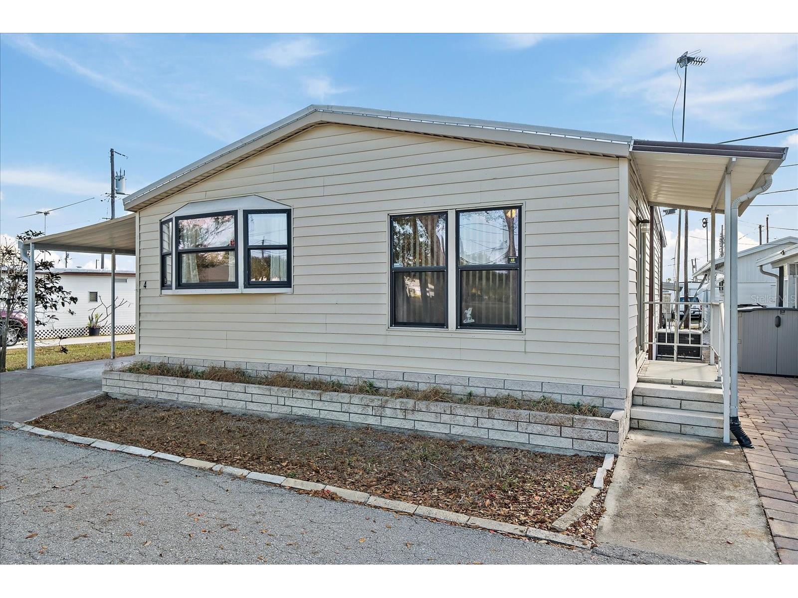 4 Tennessee Street Palmetto FL 34221 - MANATEE RIVER A4640977 image1