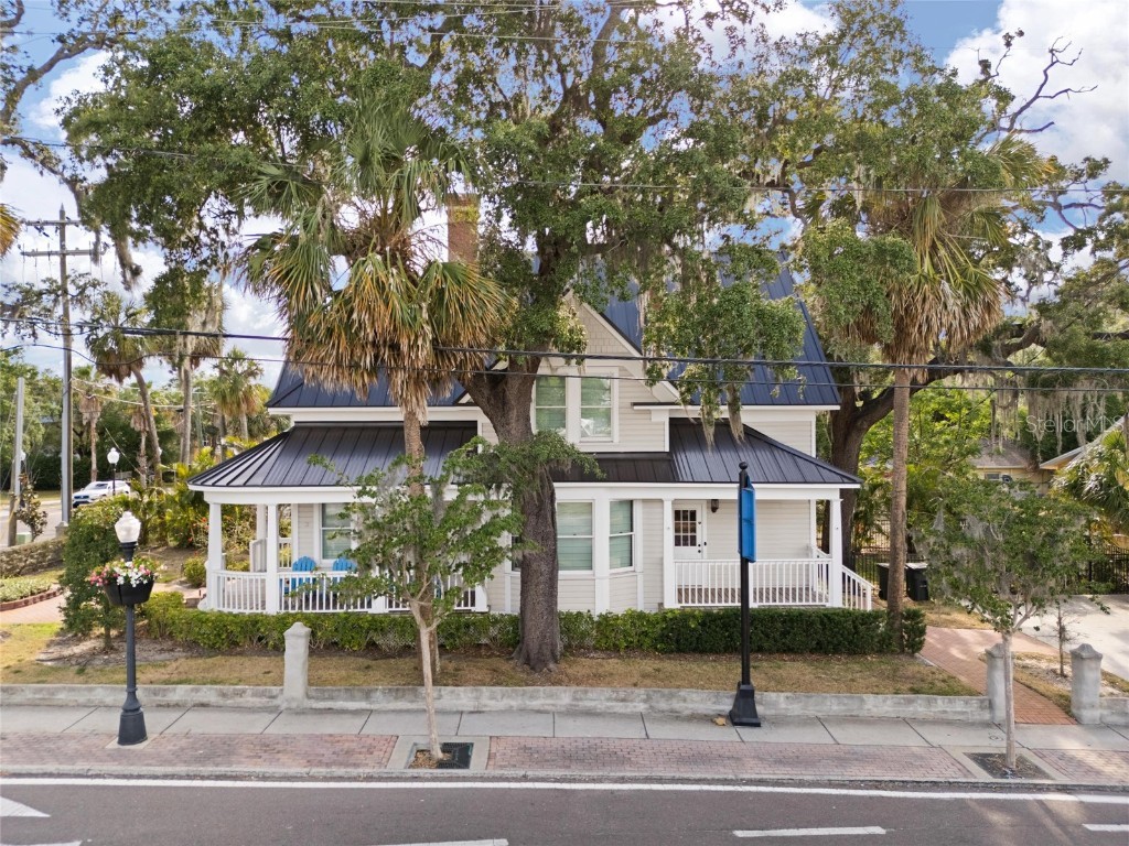 4 W Orange Street Tarpon Springs FL 34689 W7879741 image2