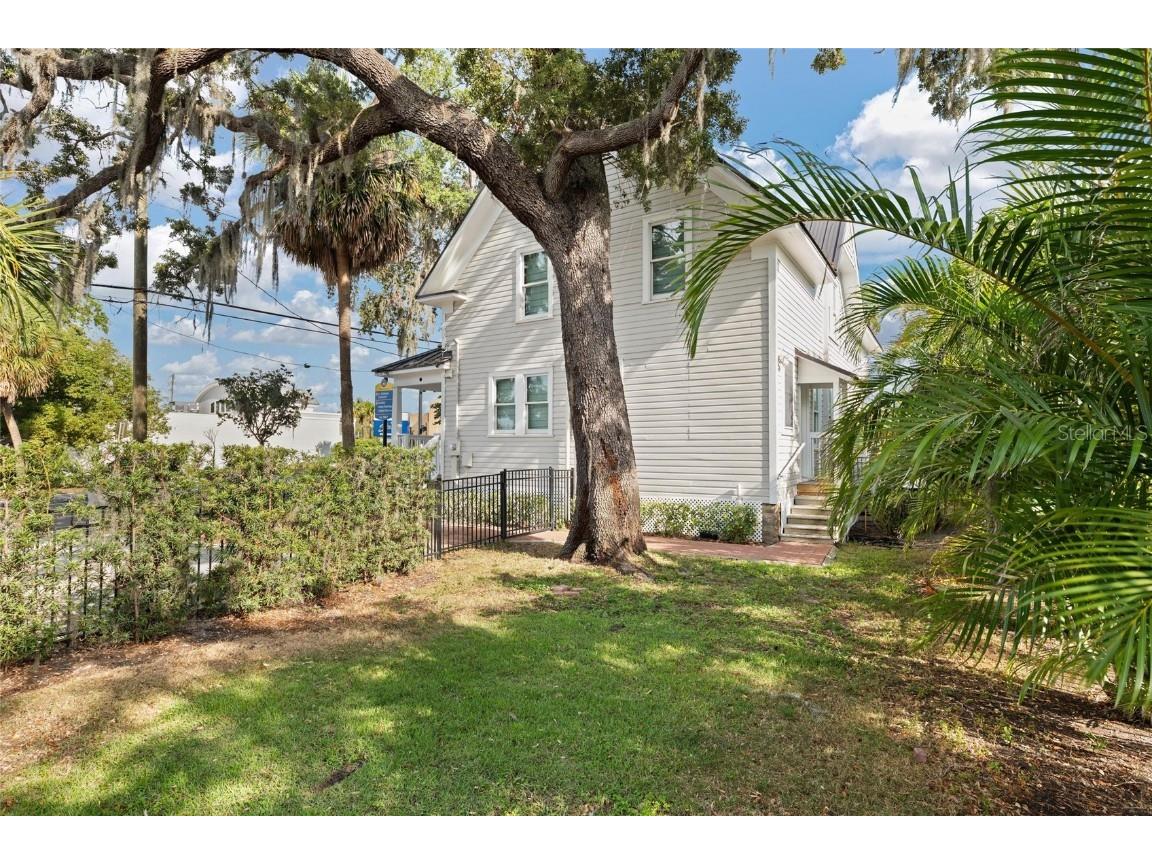 4 W Orange Street Tarpon Springs FL 34689 W7879741 image34