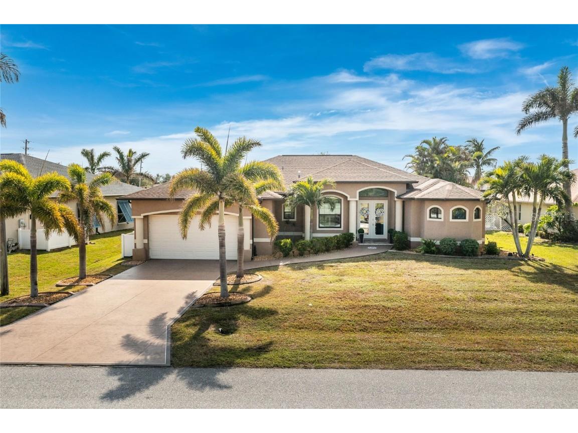 4 White Marsh Lane Rotonda West FL 33947 D6140004 image1