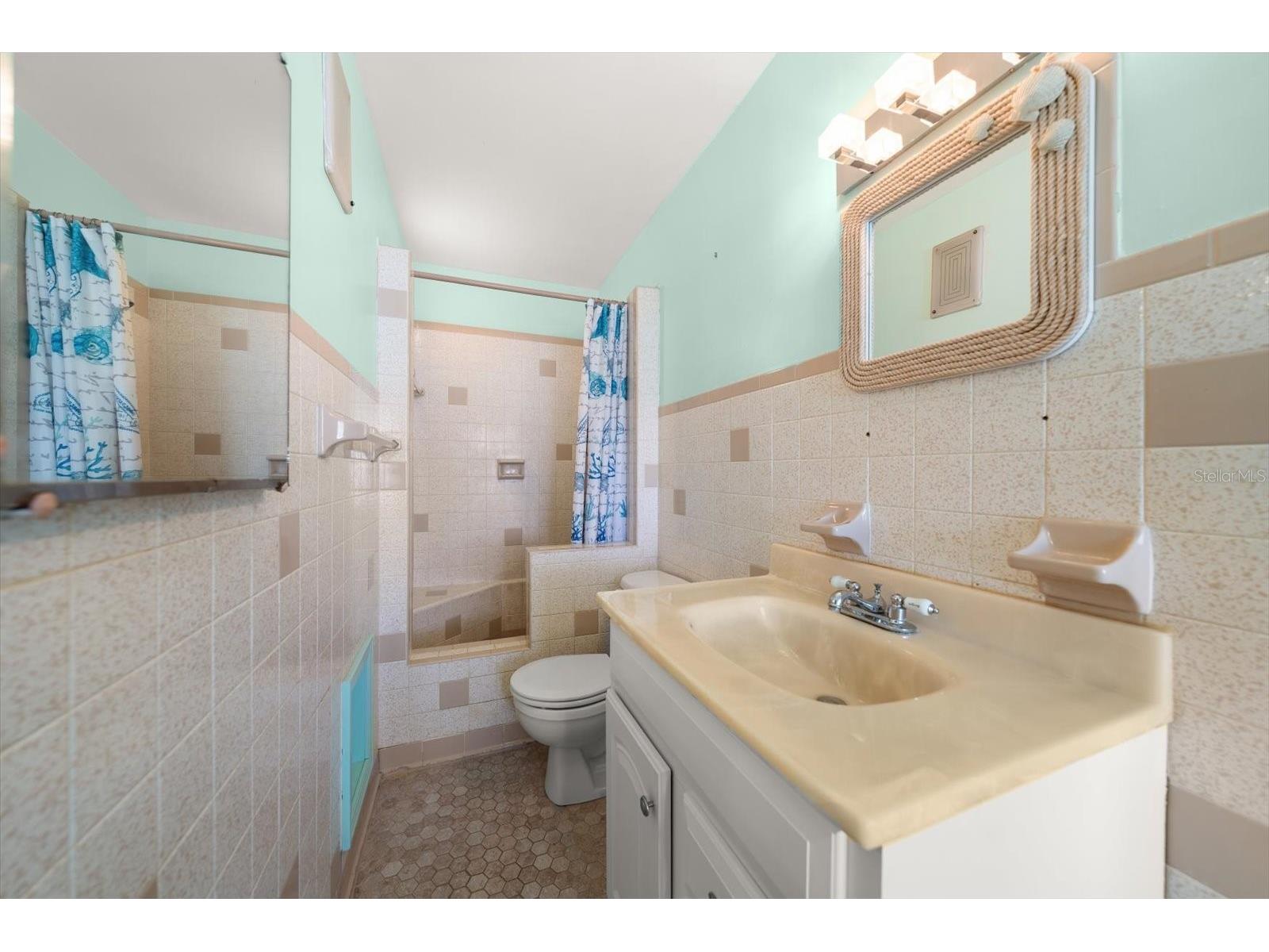 40 77th Avenue Treasure Island FL 33706 - GULF OF MEXICO & BLIND PASS TB8503930 image33