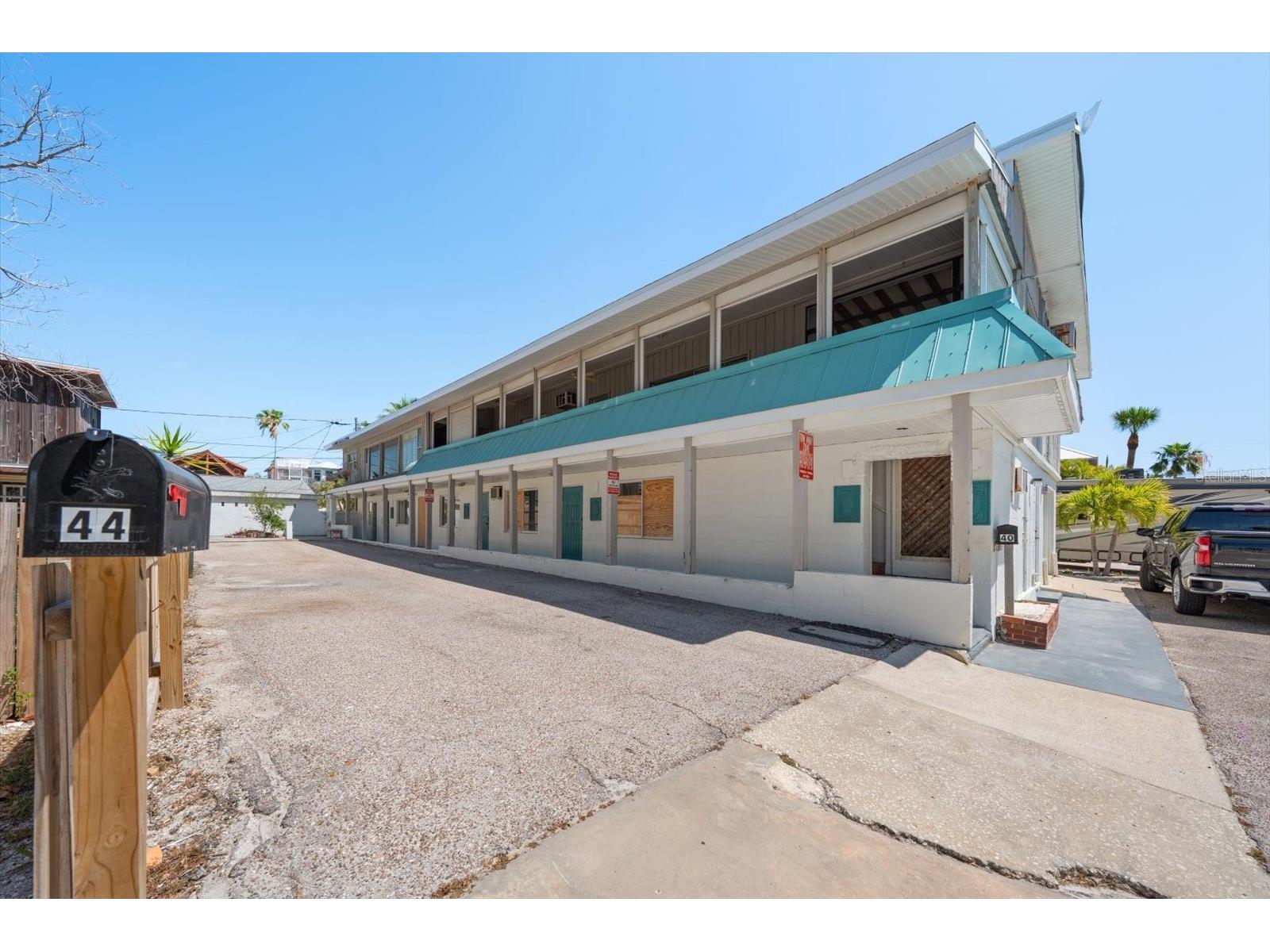 40 77th Avenue Treasure Island FL 33706 - GULF OF MEXICO & BLIND PASS TB8503930 image5