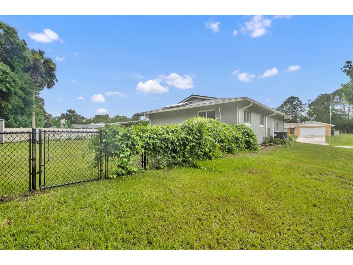40 Blare Drive Palm Coast FL 32137 V4943654 image12