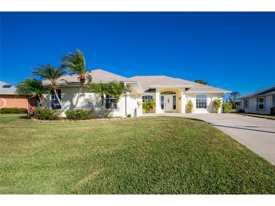 40 Bunker Place Rotonda West FL 33947 D6140259 image1