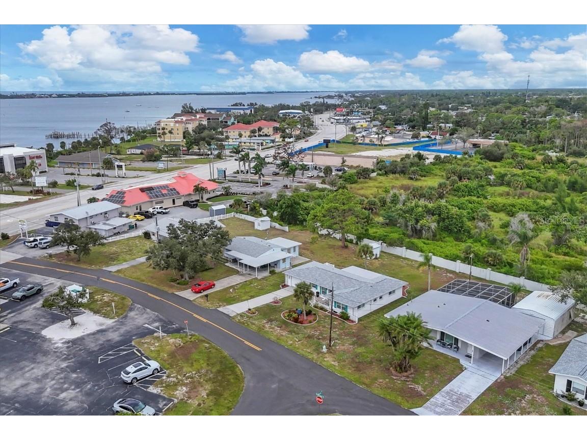 40 Crestview Drive Englewood FL 34223 C7516079 image5