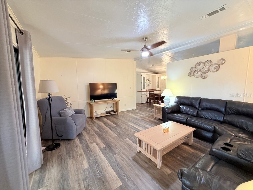 40 Magnolia Lane Wildwood FL 34785 - LAKE OKAHUMPKA G5104997 image7