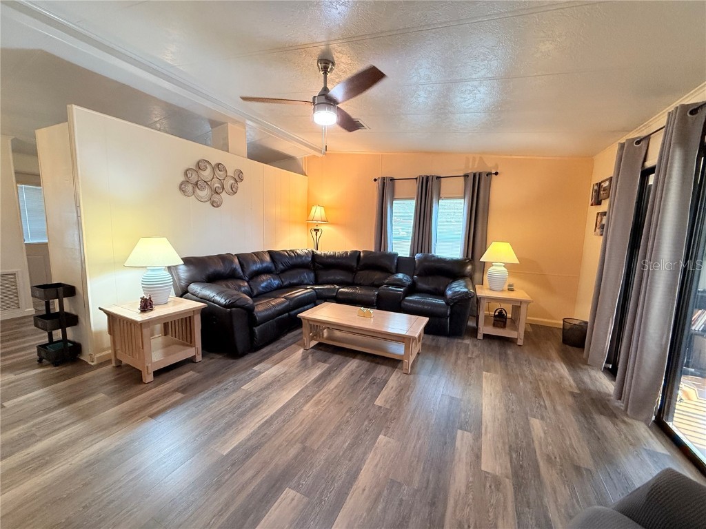 40 Magnolia Lane Wildwood FL 34785 - LAKE OKAHUMPKA G5104997 image8