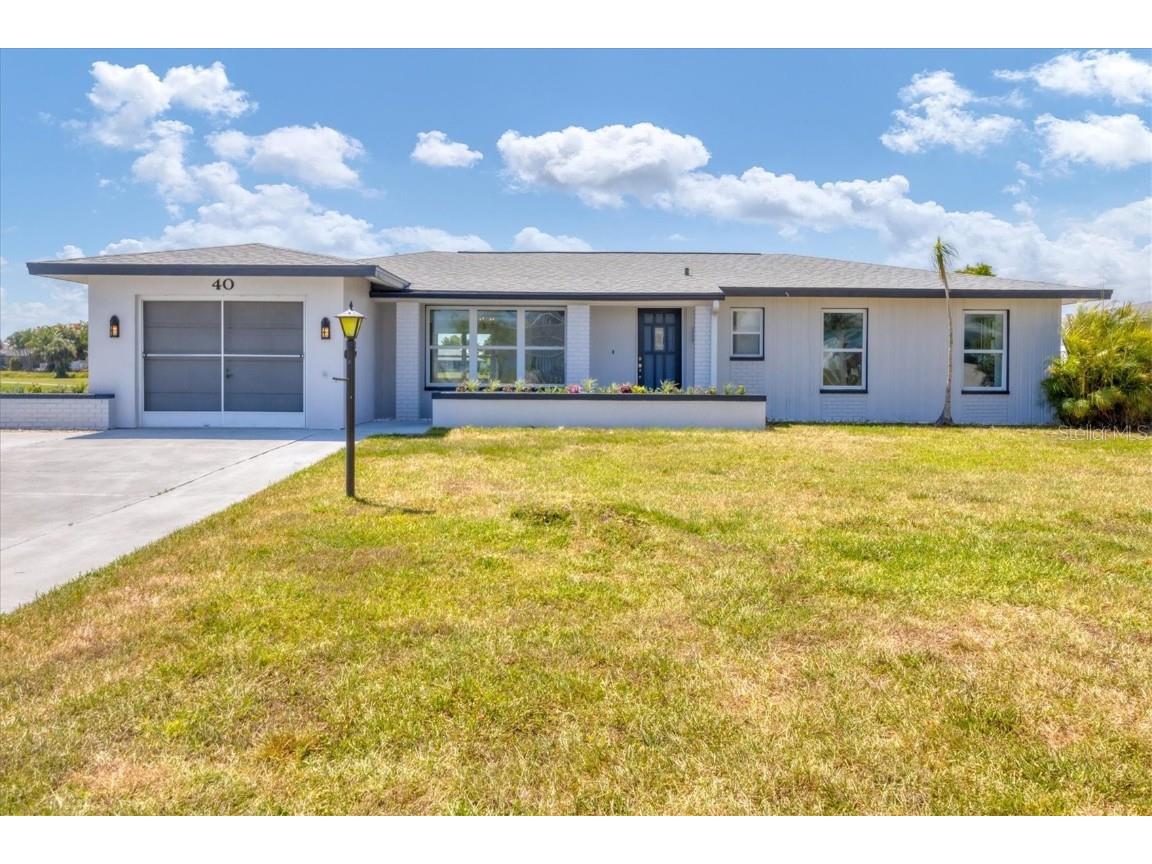 40 Oakland Hills Court Rotonda West FL 33947 D6136765 image1